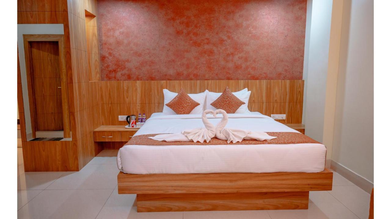 Hotel Dc Star Tarapith Eksteriør bilde