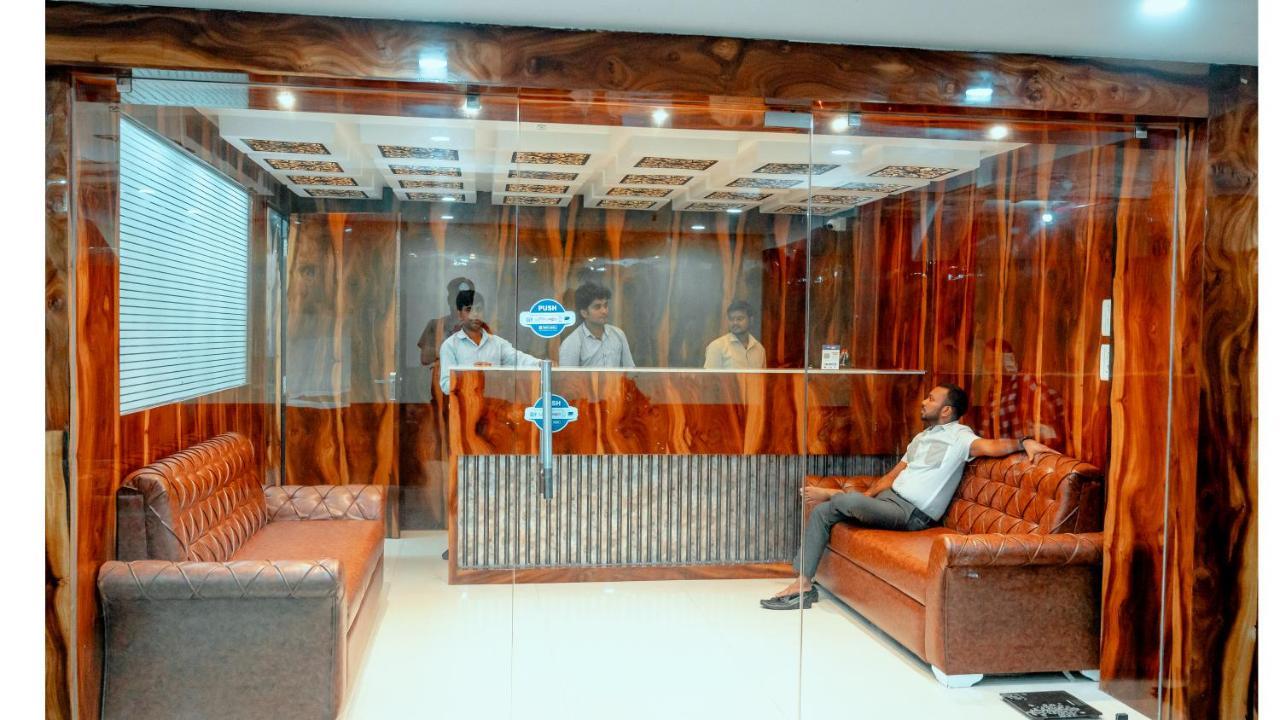 Hotel Dc Star Tarapith Eksteriør bilde