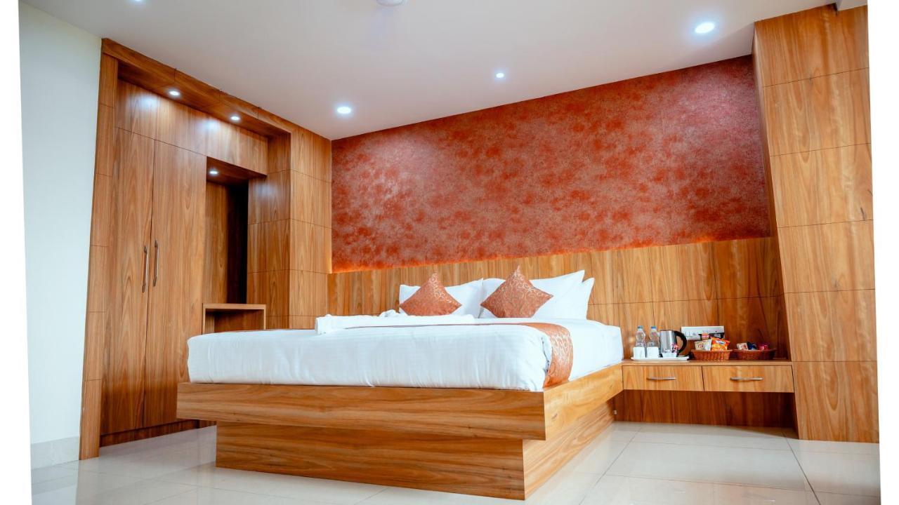 Hotel Dc Star Tarapith Eksteriør bilde