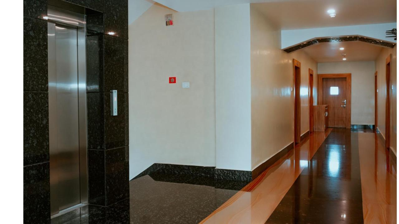 Hotel Dc Star Tarapith Eksteriør bilde