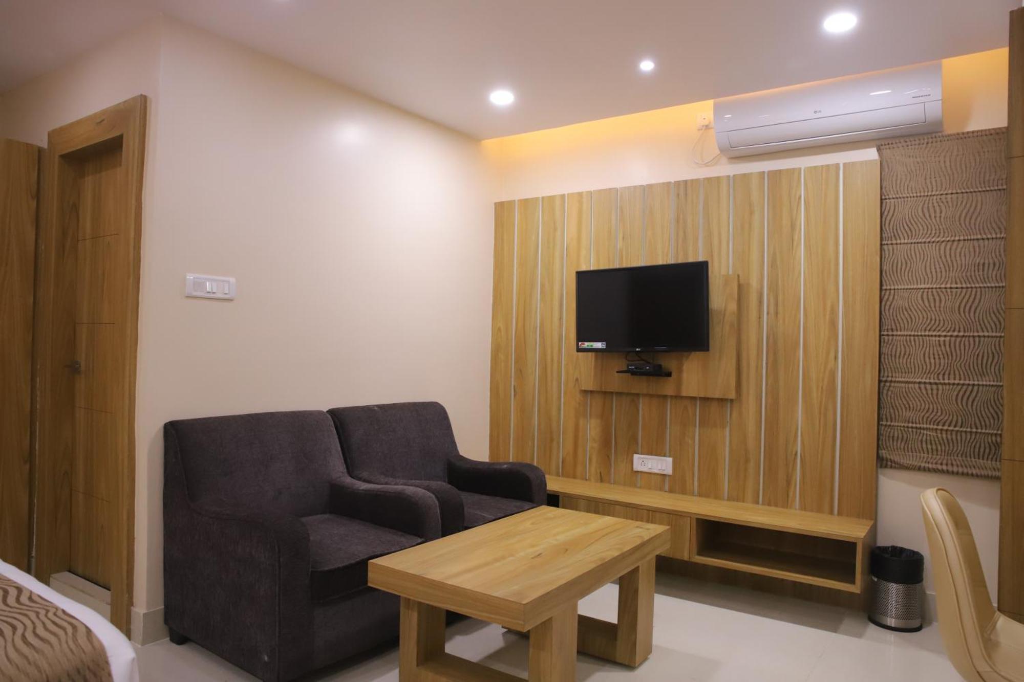 Hotel Dc Star Tarapith Eksteriør bilde